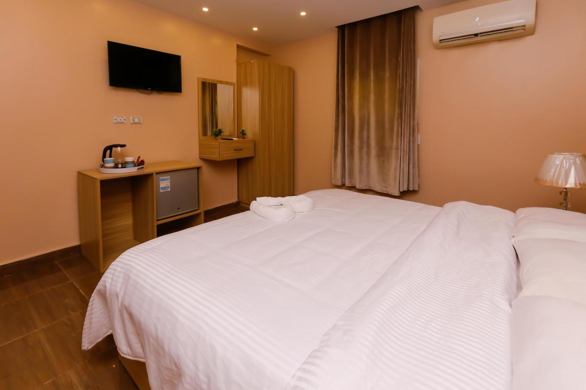 Pyramids Express View Hotel Kafret el-Gabal Exterior foto